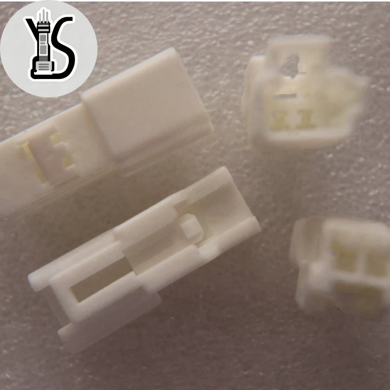 20PCS Original genuine waterproof connector 6098-0591 white 2P male rubber shell For Car Smart Electronic Devices Automobile