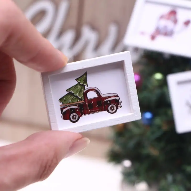 1/12 Dollhouse Mini Christmas Wall Mural Ornament Dollhouse Home Decoration Dolls House Micro Xmas Scene Photo Props