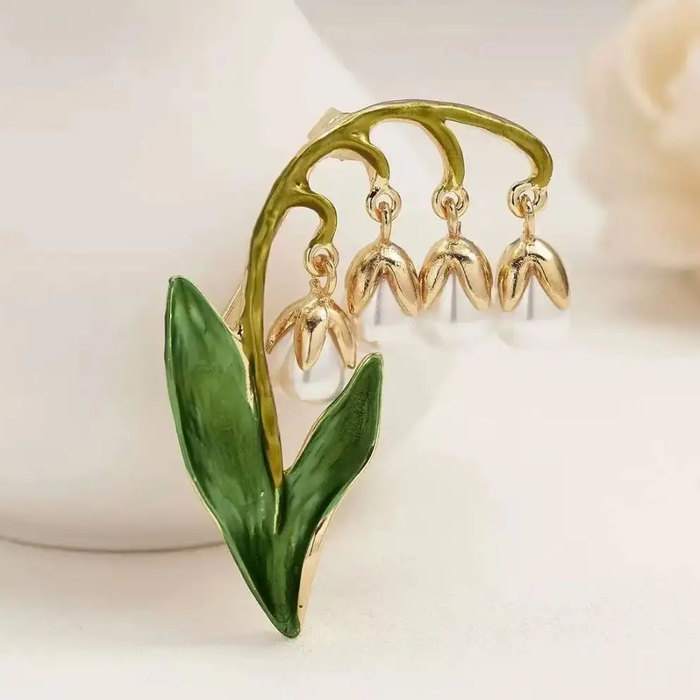 Trendy Pearls Lily of the Valley Brooches for Women Unisex Flowers Pins Badges Office Party Backpack Gifts Jewelry Accessories
