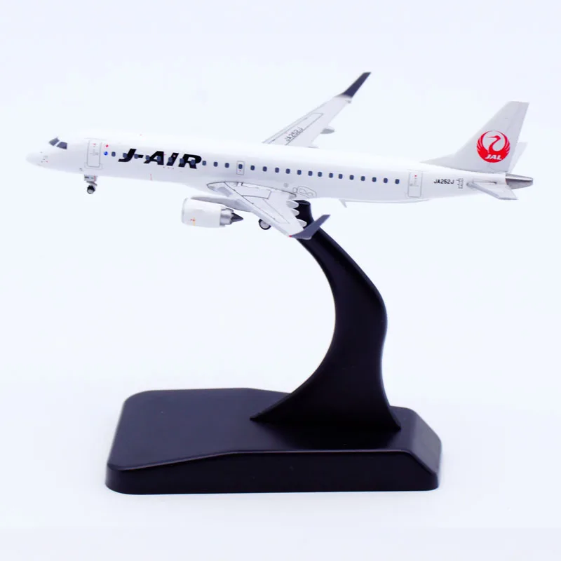 EW4190003 Alloy Collectible Plane Gift JC Wings 1:400 J-Air JAL Embraer 190-100STD Diecast Aircraft Jet Model JA252J With Stand