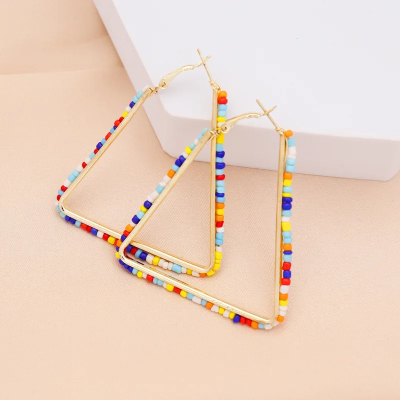 Colorful Beaded Triangle Hoop Earrings for Women European Punk Statement Jewelry Vintage Golden Metal Geometry Dangle Earrings