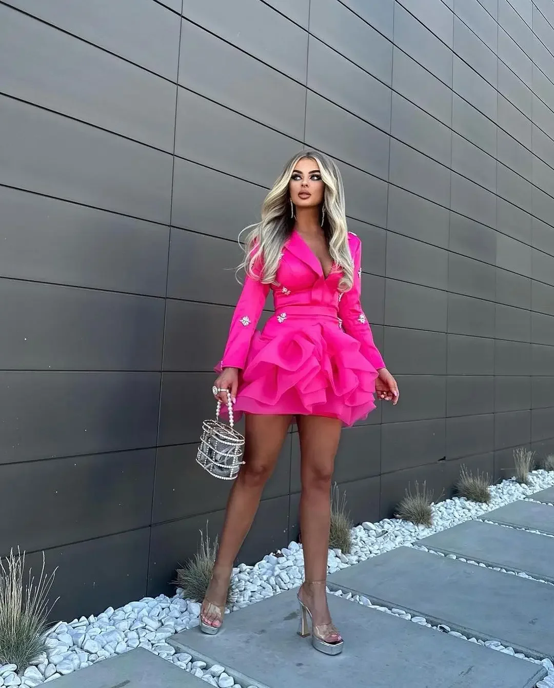 Vestido de fiesta corto plisado para mujer, estilo Blazer, vestido de graduación rosa con cuentas por encima de la rodilla, vestidos hechos a medida con mangas