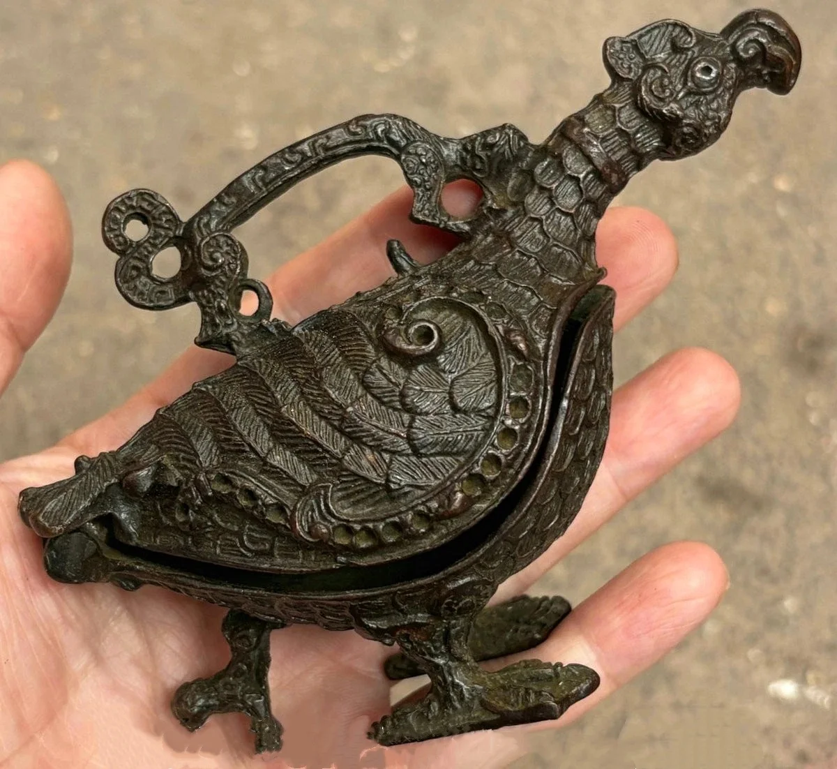 

4.2" Old Chinese Copper Feng Shui Parrot Bird Zun Statue incense burner