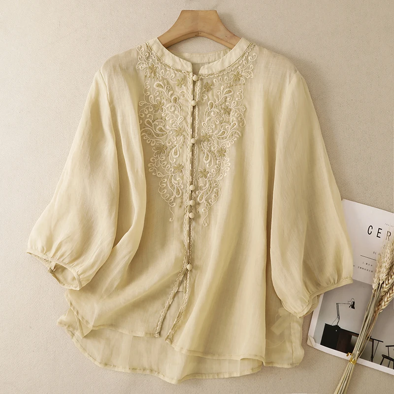 Retro Artistic Style Heavy Embroidery Floral Shirt Women's Early Autumn New Seven-Quarter Lantern Sleeve Asymmetric Top