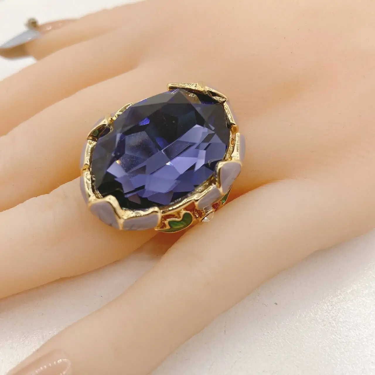 Retro Vintage Ellipse Gray Crystal Ring for Women Turkish Brand Design Antique Gold Color Ethnic Wedding Jewelry Gift New In