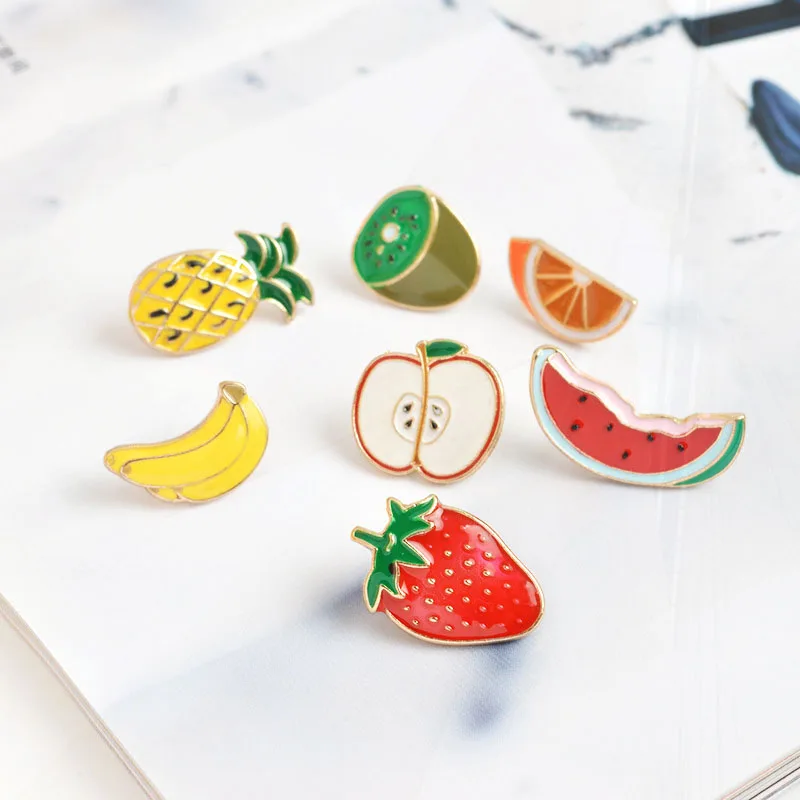 Apple Pear Enamel Pins Tasty Orange Pinseapple Shaddock Slice Badge Jewelry Fresh Fruits Pines for Kids Sweet Strawberry Banana