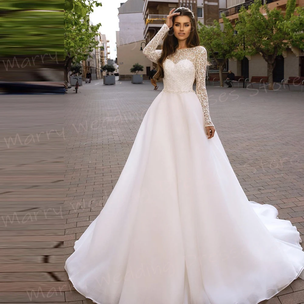 Fashionable Simple A Line Women's Wedding Dresses Charming Lace Appliques Bride Gowns Generous O Neck Long Sleeve Robe De Mariée