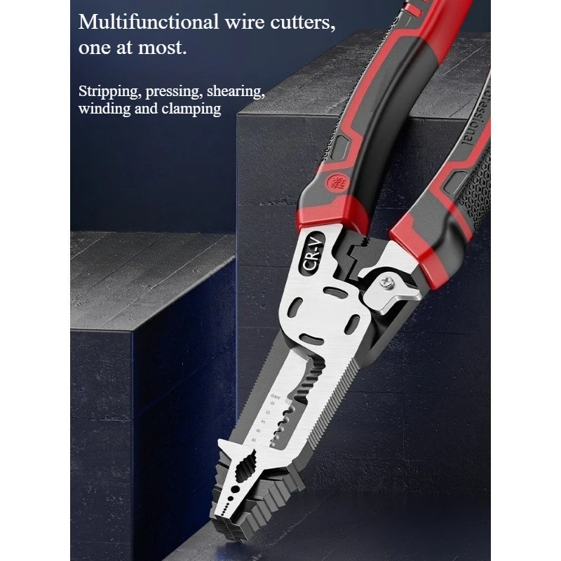 Multifunctional pliers for taking out the sliding thread and broken thread of carp with sliding screw and fishmouth.