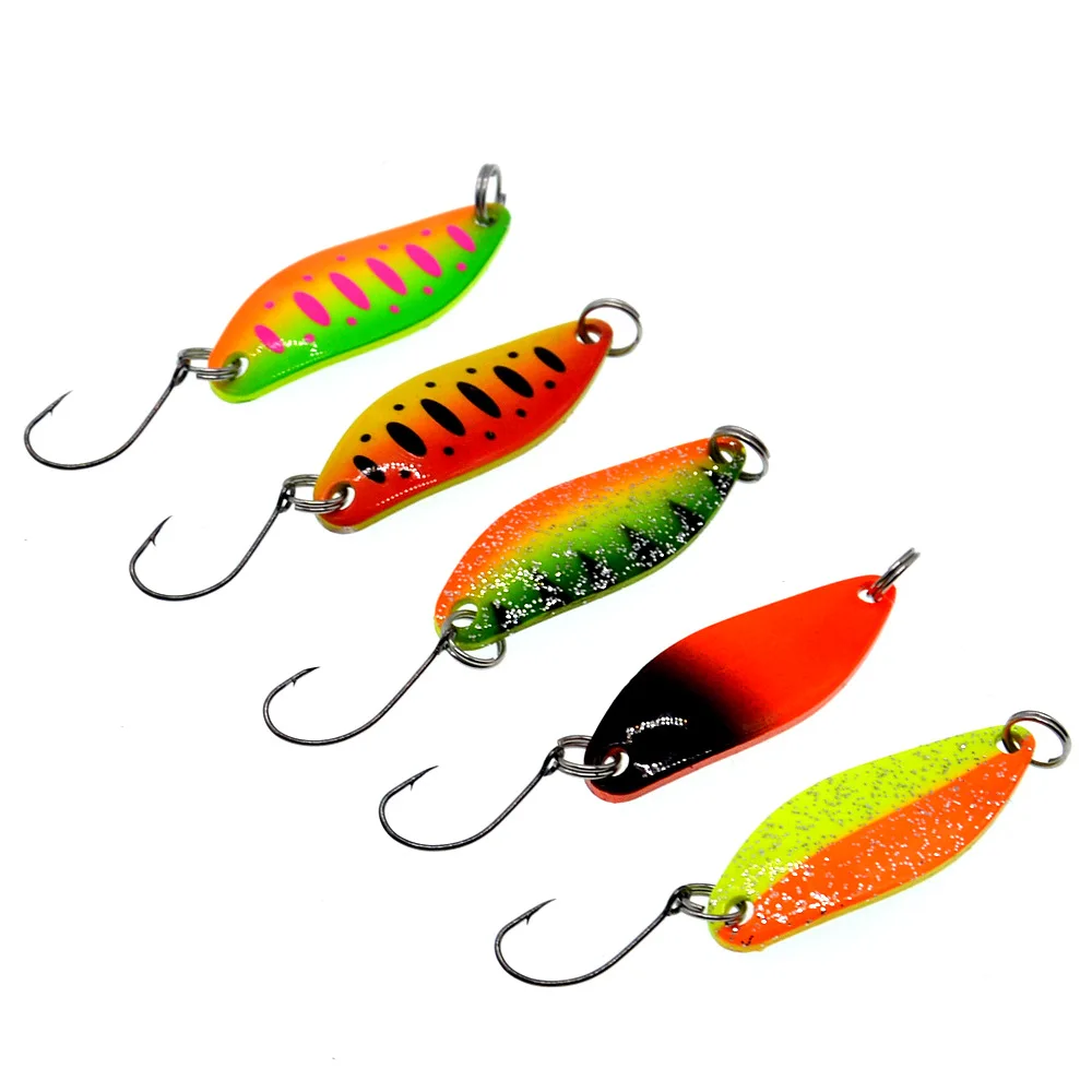 

Small Metal Spoon 3.5g 34mm 5 pcs lot With Sharp Single Hook Fishing Lure Willow Leaf Shape For Mackerel Bass Fishing