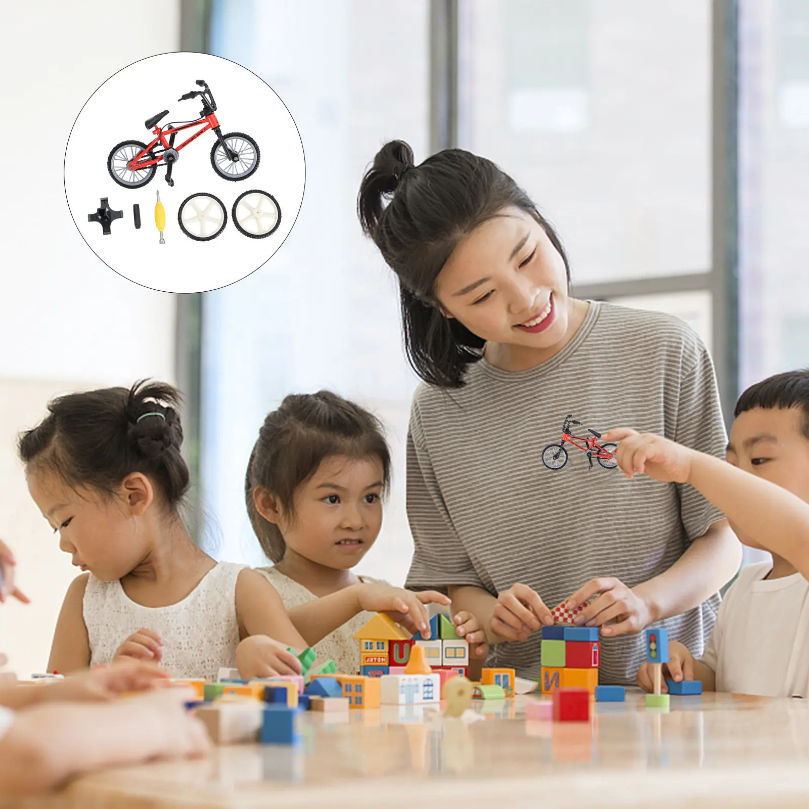 

1Set Mini Finger Bike Alloy Desktop Sports Game Equipment Realistic Simulation Bicycle for Bike Lovers Family Friends Co-Workers