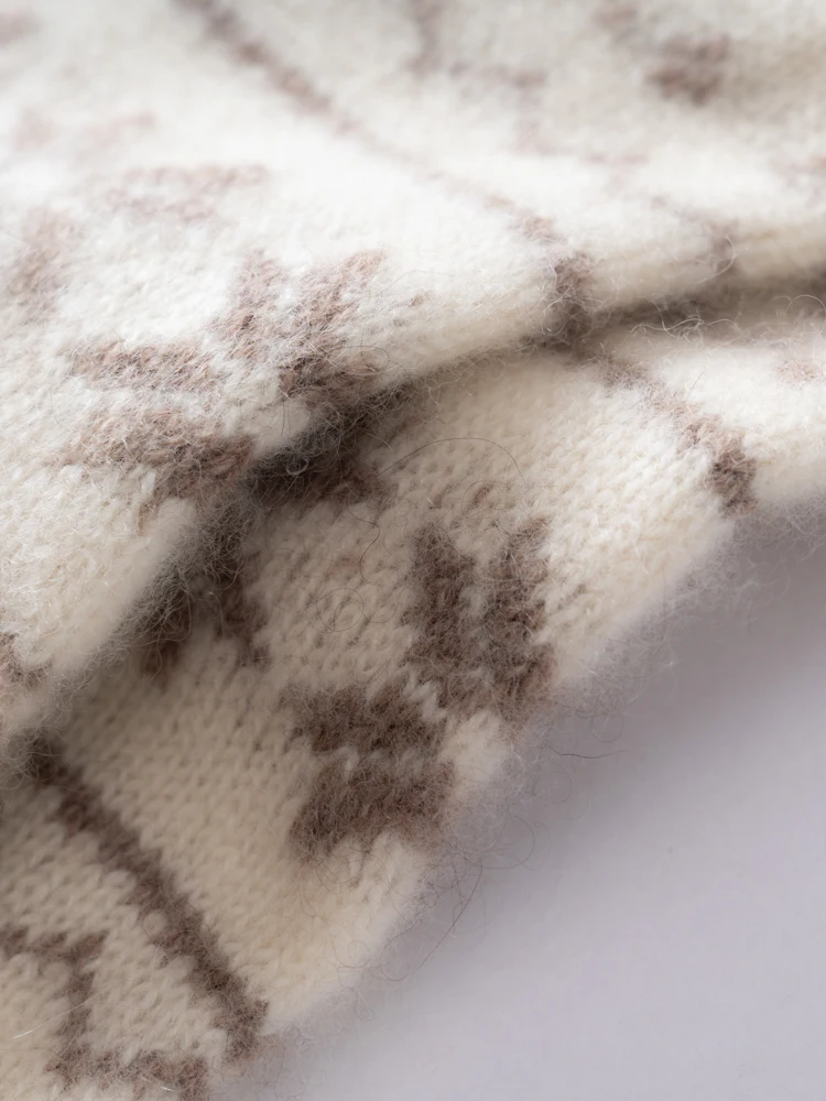 ZYCZCXX A-grade 100% Cashmere Knitted Soft Warm Touch Screen Gloves in Autumn and Winter Stretch Gloves for Men And Women.