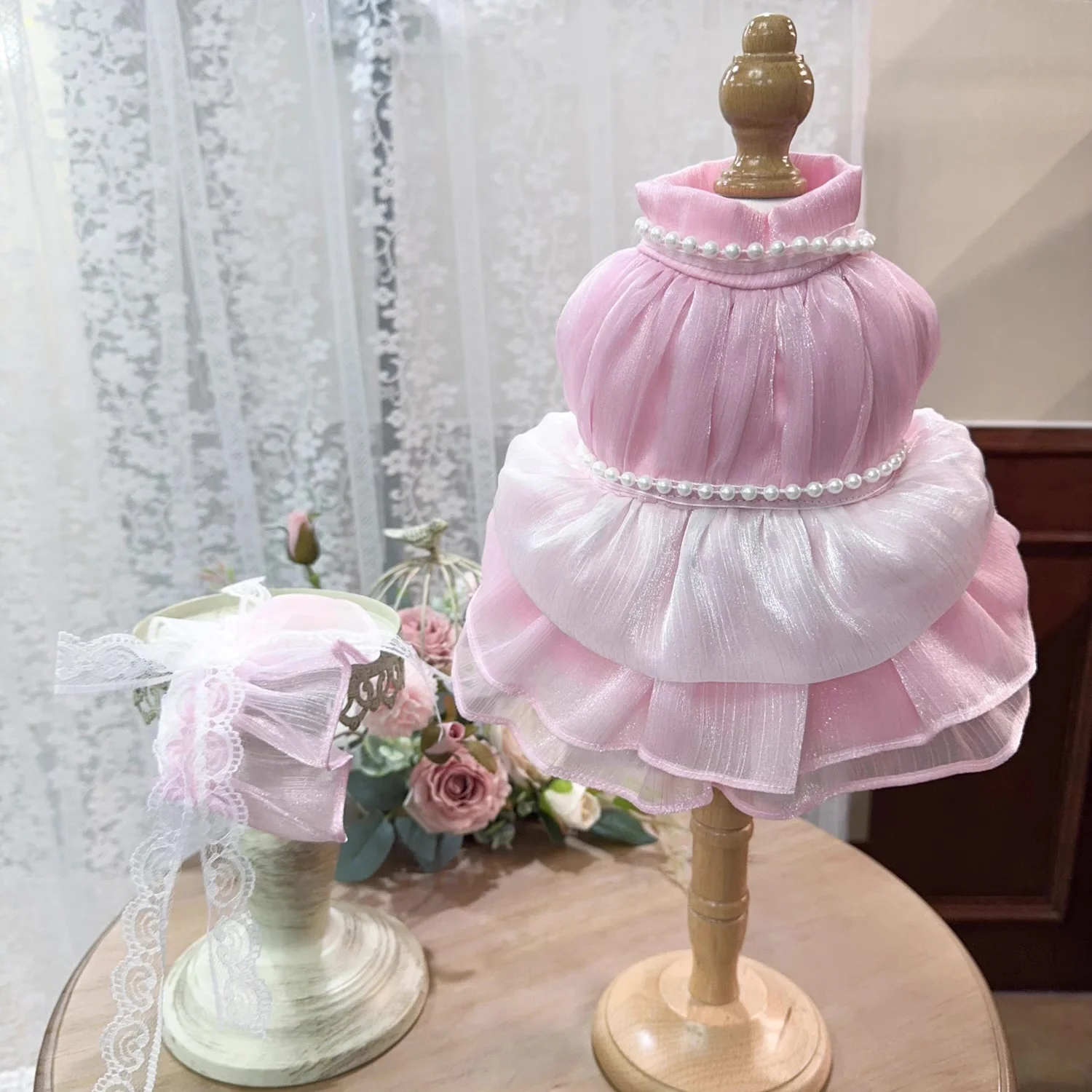 

Korean Sweet Fashion Laser Dazzle Pink Pet Dog Clothes Handmade Pearl Bow Lolita Princess Dress For Small Medium Dog Yorkshire