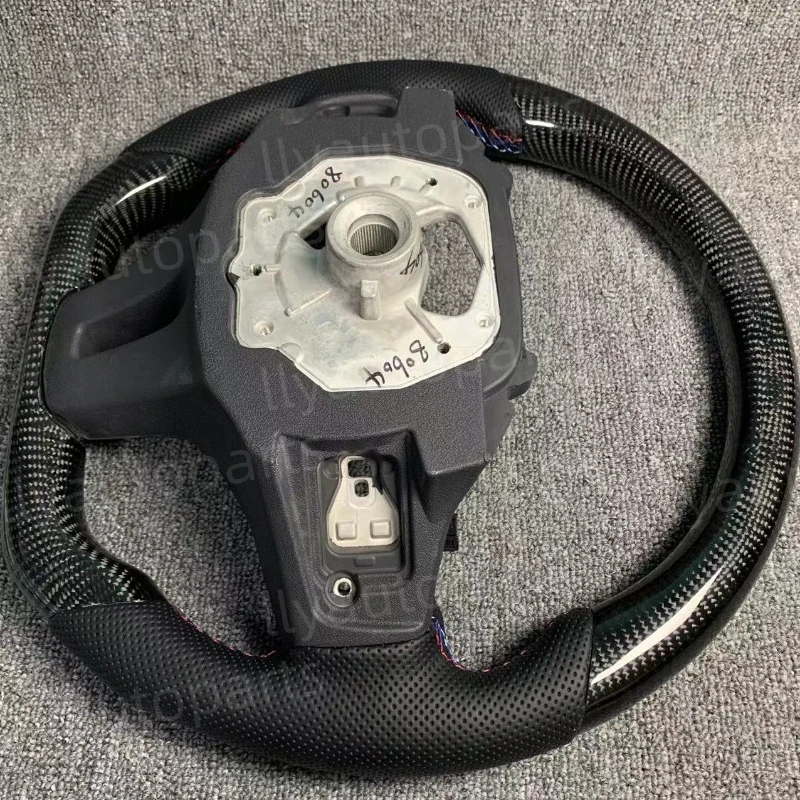 Beheiztes Carbonfaser-Sportlenkrad für BMW G01 G02 G30 G87 G80 G82 G81 F90 G06 G20 G22 X3m X5m Zubehör – Detail 6