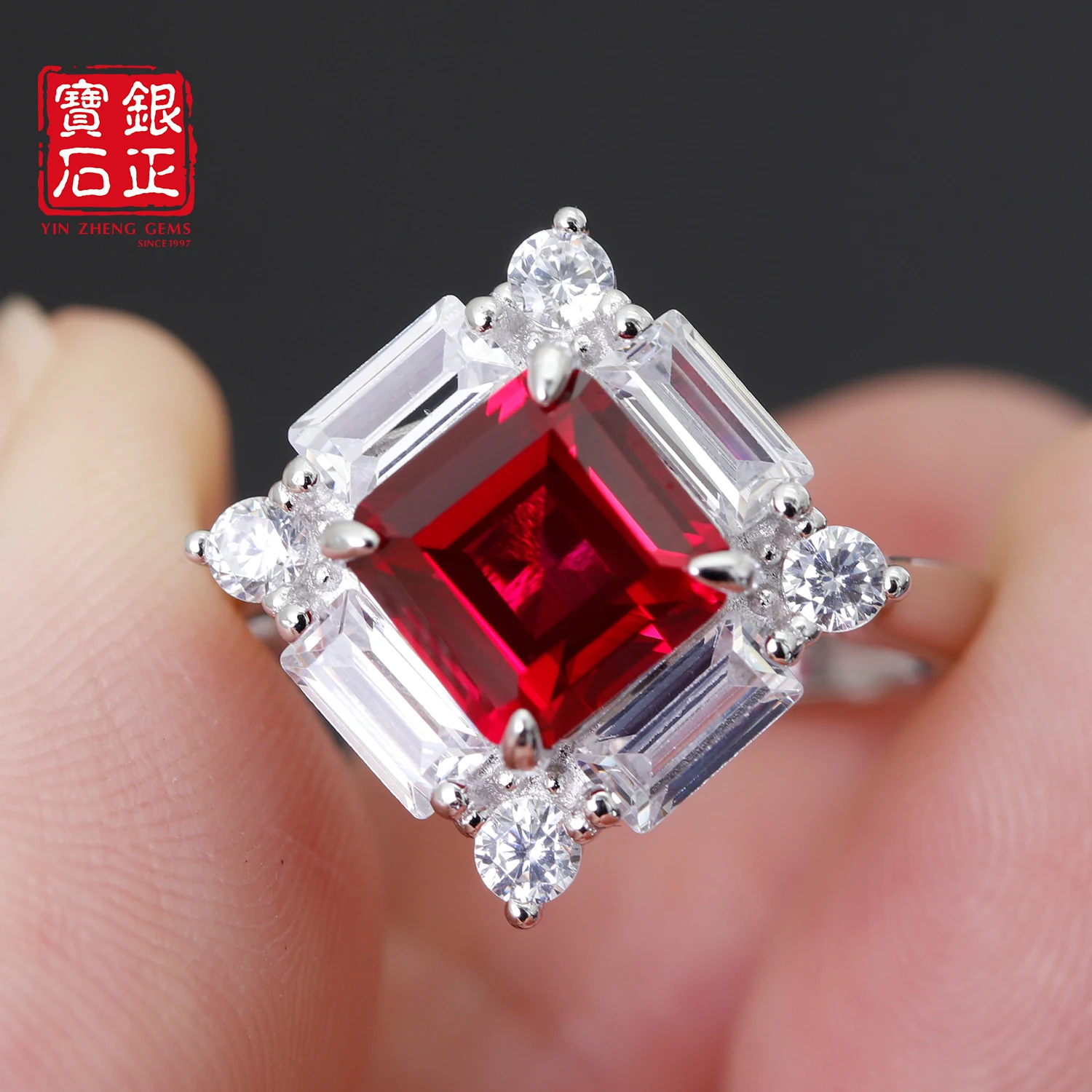 YinZheng Rhombus Shape S925 Sterling Silver Lab Grown Ruby Resizable Ring For Wedding Engagement Valentine Gift Fine Jewelry