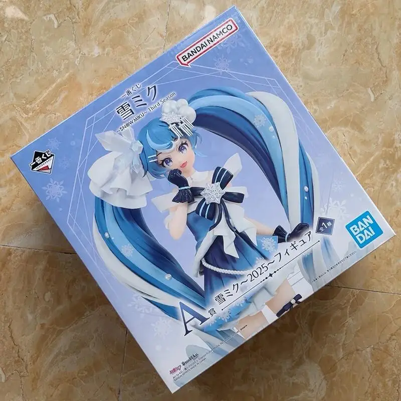 BANDAI Ichiban KUJI ~SNOW MIKU~ Third Season A Reward Hatsune Miku SNOW MIKU ~2025~ PVC 18CM Anime Action Figures Model Toy