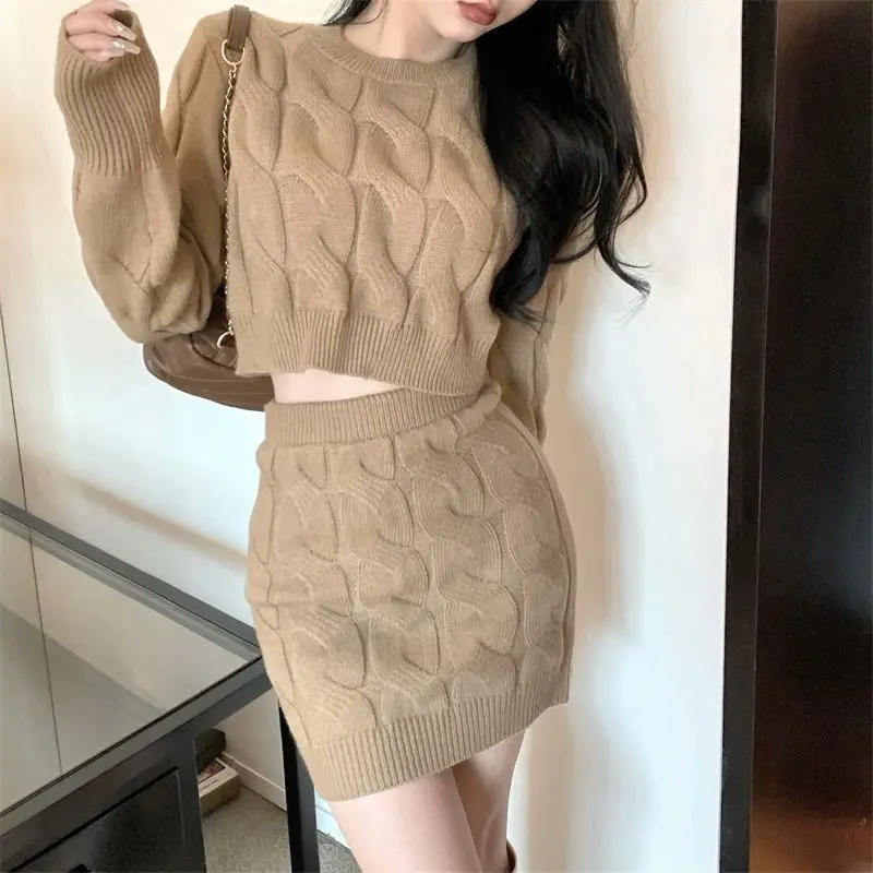 Sexy Sweater Outfits Women's Spring Autumn New Loose Lazy Style Knitted Slim Fit Top High Waist Half Skirt Two Piece Set