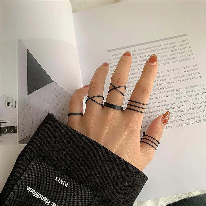 7Pcs/set Punk Finger Rings Black Rings Set Statement Korean Style Joint Ring For Women Gothic Fashion Jewelry 2022 Cool Vintage