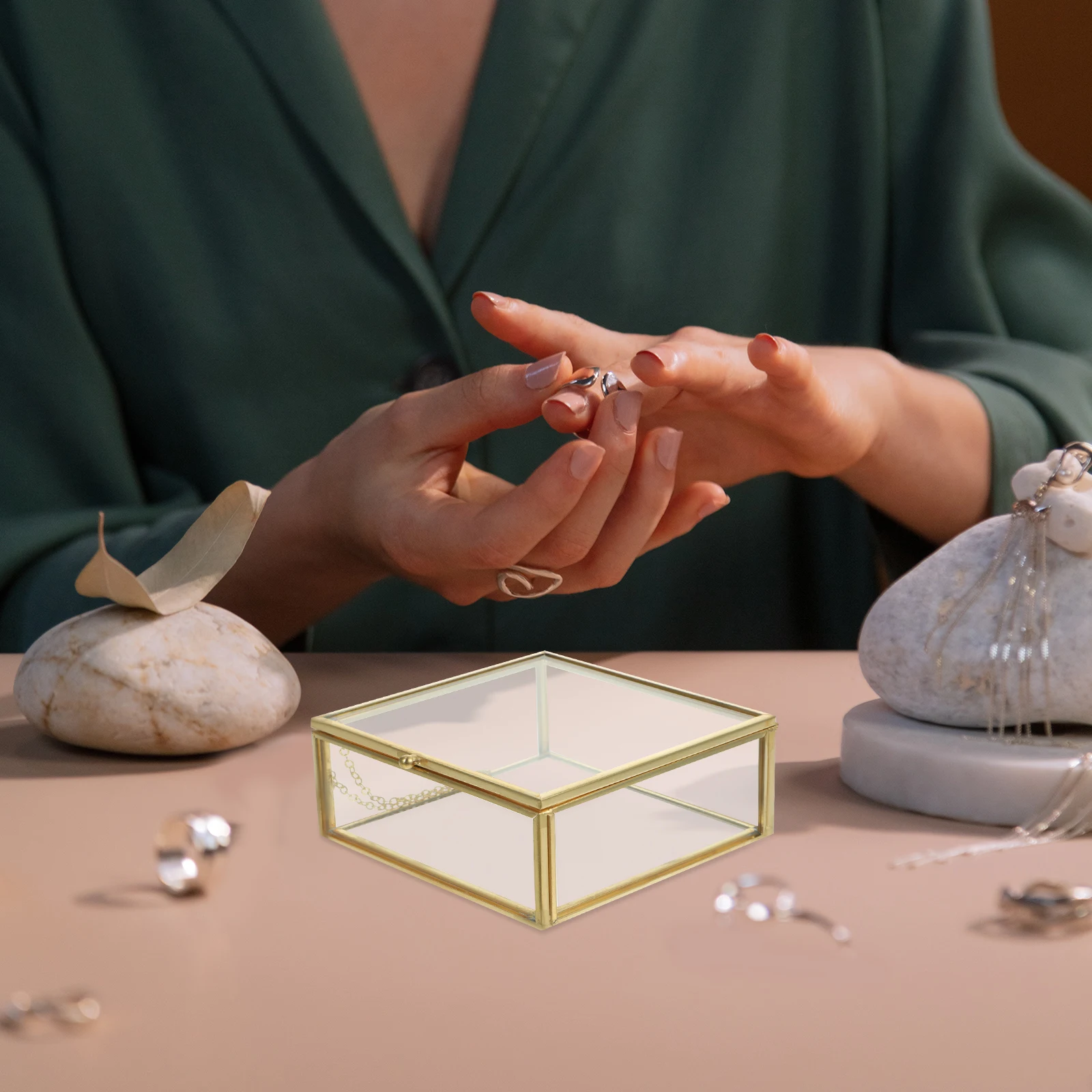 

Glass Jewelry Storage Organizer Box Alloy Material Clear Jewelry Case Home Display Holder Trinket Box Lidded Glass Case