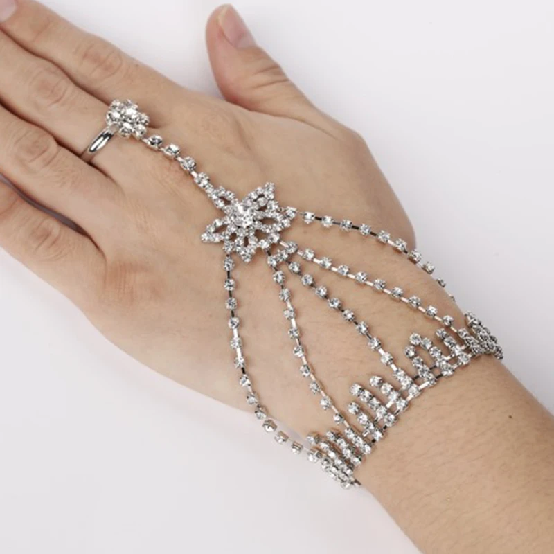 Rhinestone Bracelet With Finger Ring Bowknot Crown Link Wrist Simple Chain Women\'s Hand Bracelets Charms Lady Trendy Jewelry