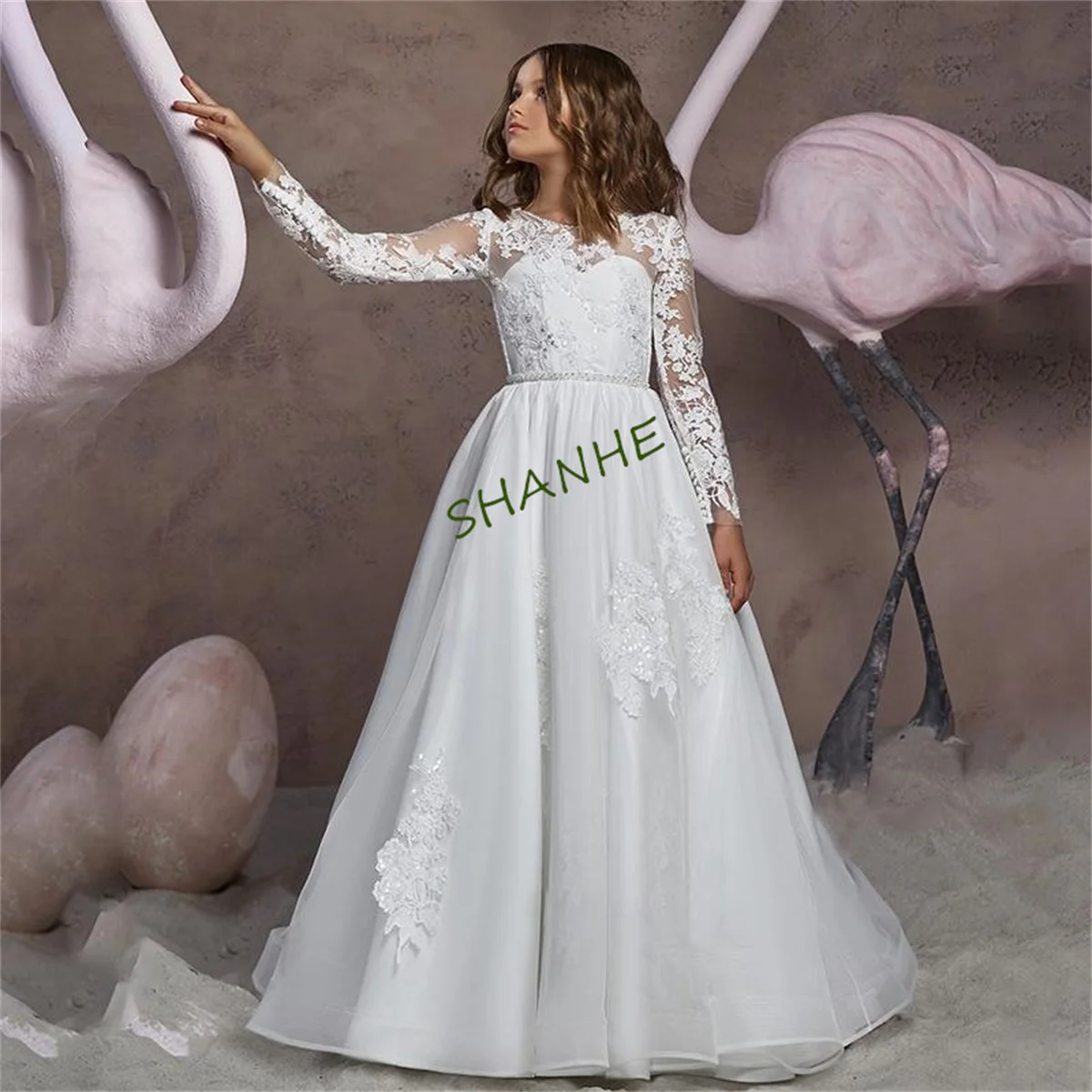 Customized Stunning Long Sleeves Flower Girls Dresses For Weddings Appliques Lace Tulle Floor Length First Communion Dresses Jun