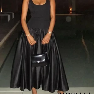 9 Hauptverkäufe Schwarzes Schneiderkleid - №7