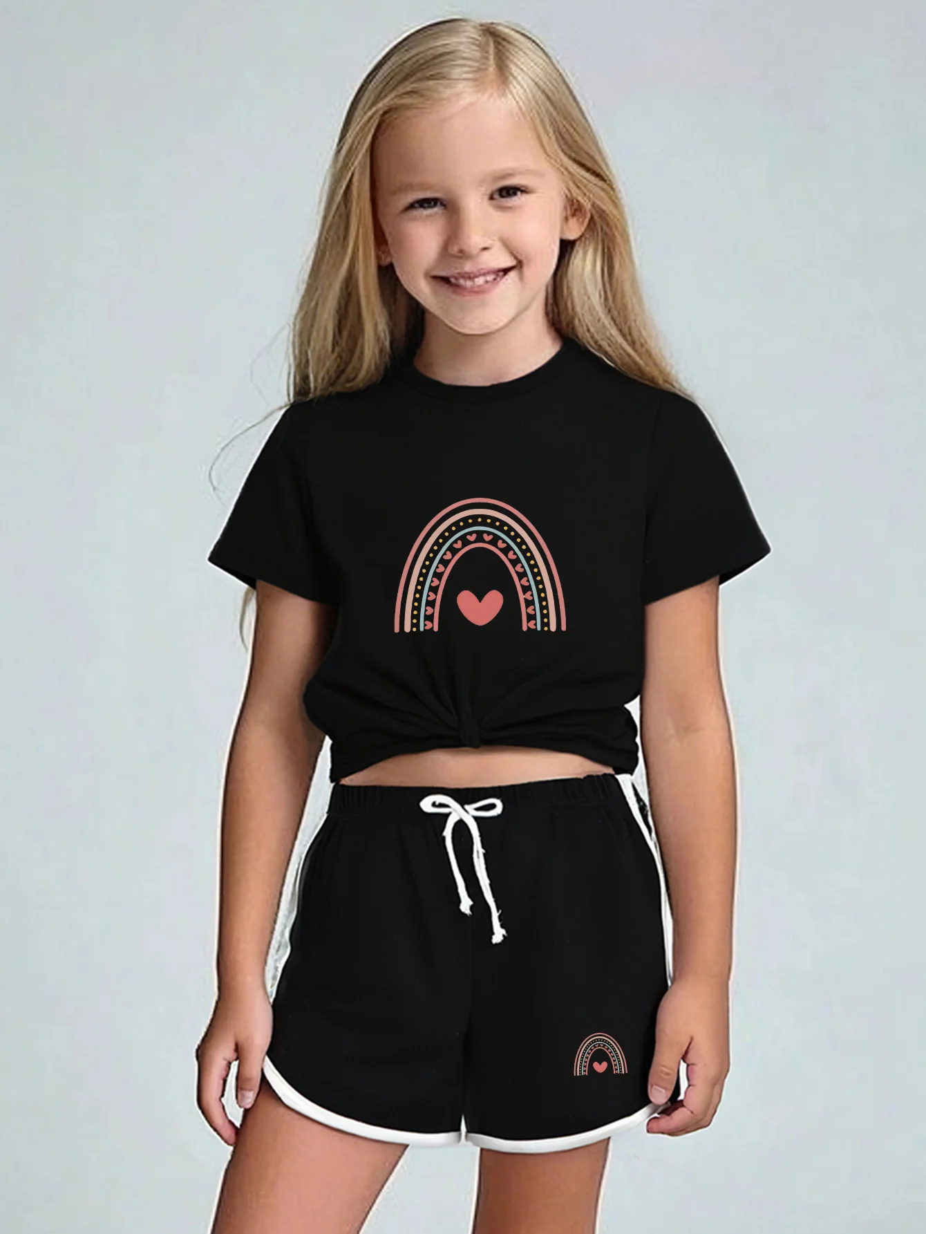 

Summer girl two-piece lace up T-shirt+shorts set, casual and comfortable, simple and cute, multifunctional, creative love print.