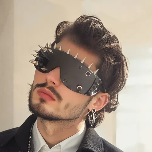 Imagen 2 del producto Gafas de sol Cyberpunk Demon con remaches de Metal para fiesta, gafas de sol Steampunk Punk para mujeres y hombres, gafas de sol de diseñador, gafas de sombra
