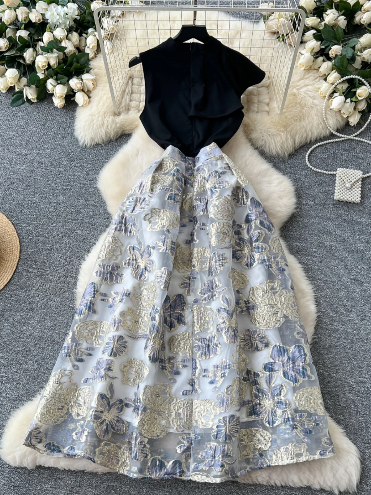 Spring New High Waist Gown for Women with Gold Embroidery And Svel Waist-Cinching Dr Korean Sle A-Line Skirt