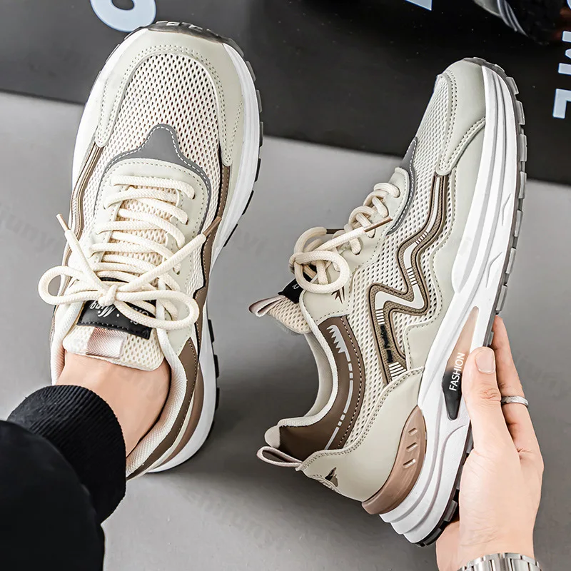 

Мужские кроссовки на платформе, новинка лета 2024, дышащая мягкая подошва, нескользящие кроссовки, удобная уличная повседневная обувь на шнуровке