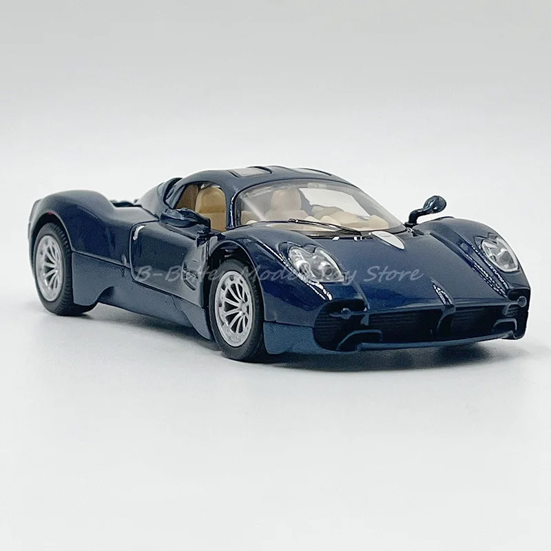 1:32 Diecast Super Car Model Toy Utopia Pulll Back Miniature Replica With Sound & Lights