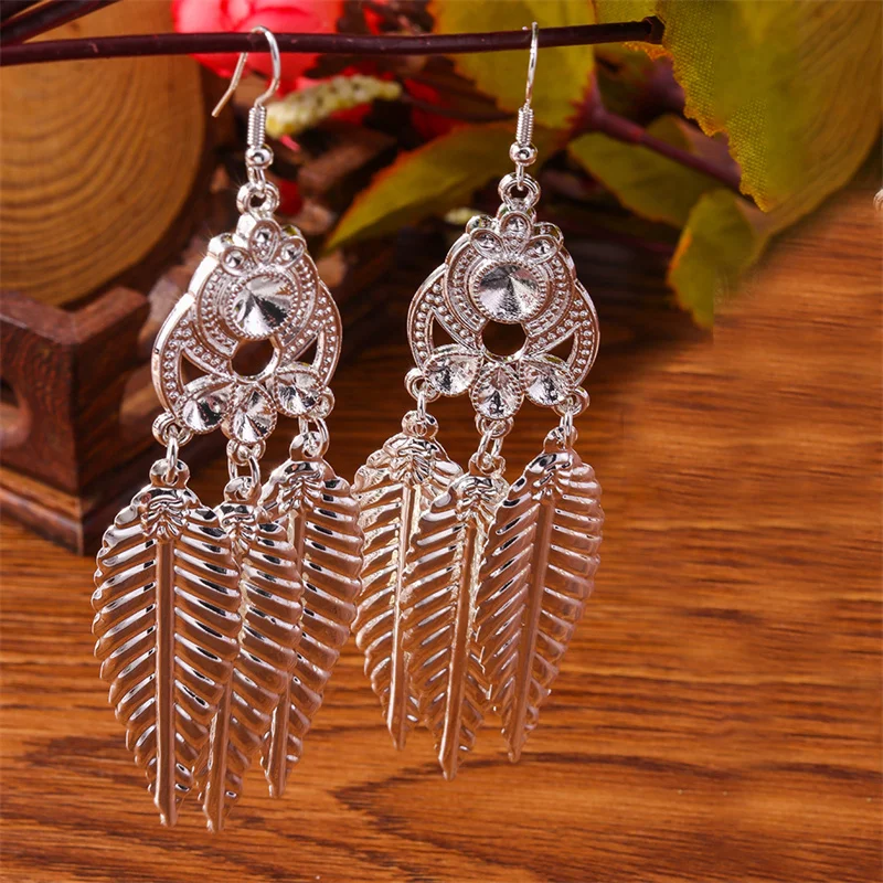 Aihua Silberfarbene Lange Quasten-Ohrhänger mit Pfau- und Schmetterlingsmotiv für Damen, Hochzeits- und Party-Schmuck, Geschenke, Trendige Ohrringe – Detail 2