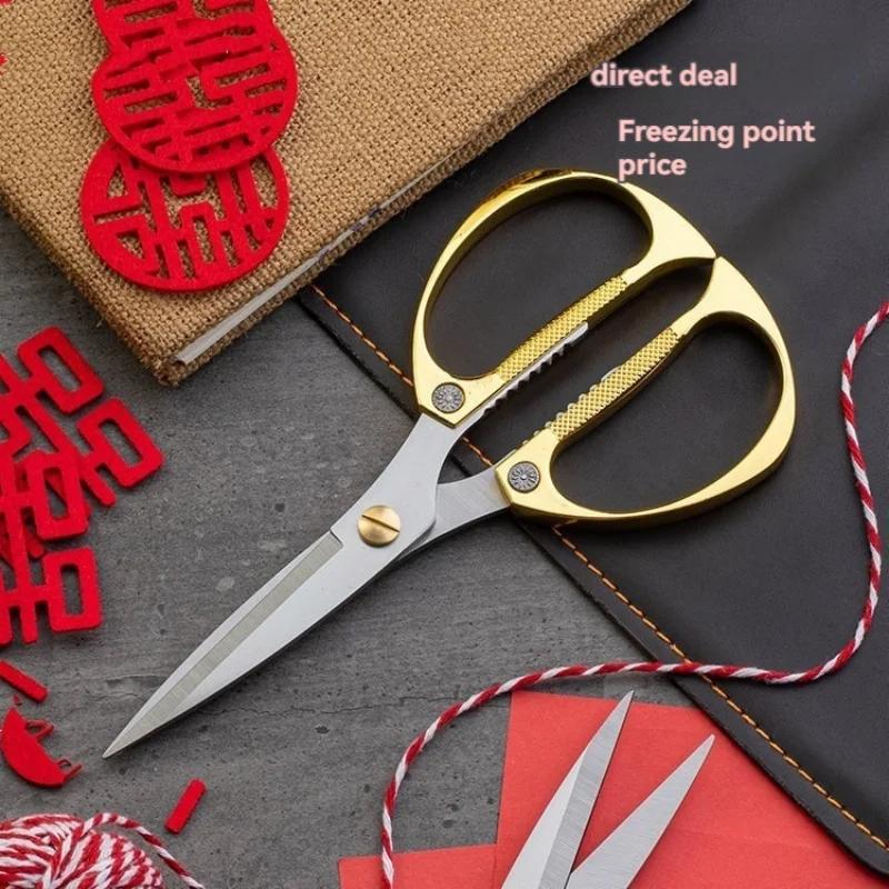 Multi-function chicken bone scissors for household use