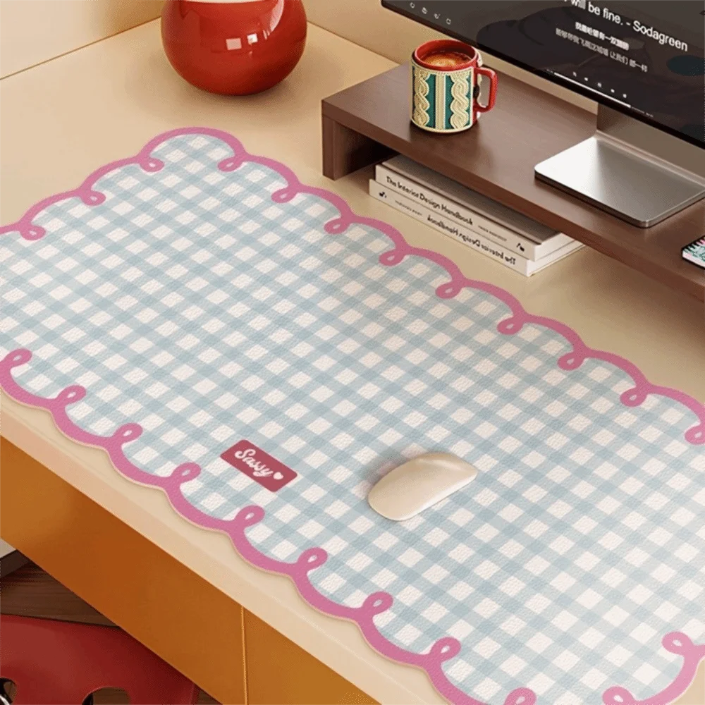 E-Sports Extra Large Mouse Pad Non Slip PVC Computer Desk Mat Cute Plaid Pattern Keyboard Pad Game Use