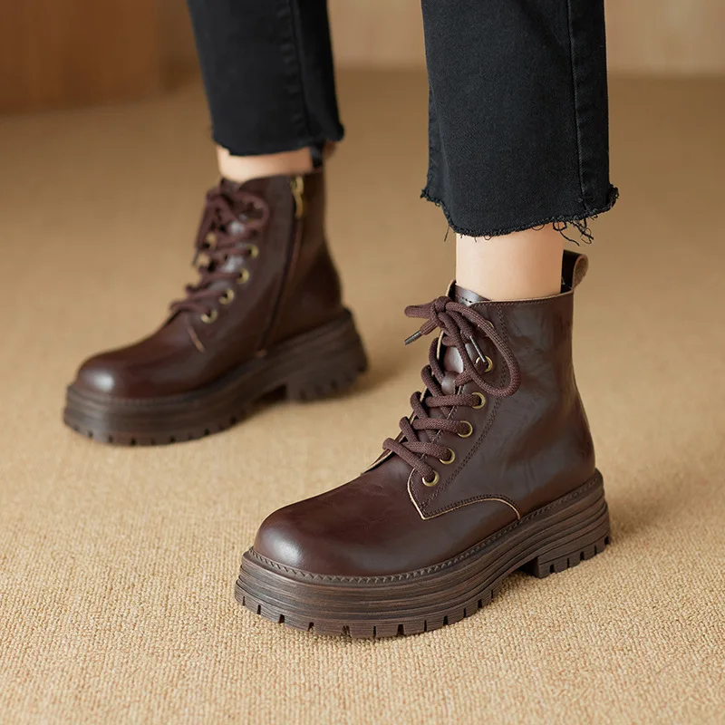 

Fashionable Handprint High-end Women's Short Boots with British Style Cowhide Side Zipper Retro Women's Boots