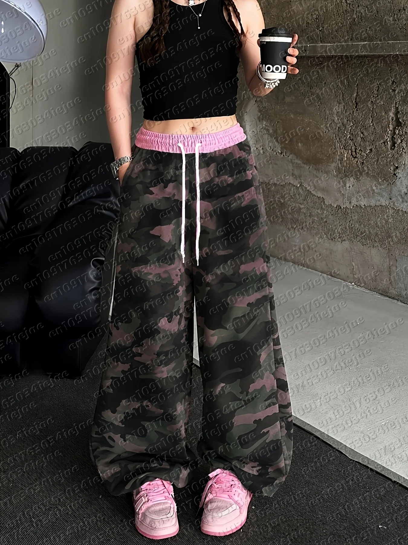 Damen-Freizeithose mit Rotem Leopardenmuster und Weitem Bein, mit Kordelzug für eine Schmeichelhafte Passform – Detail 4