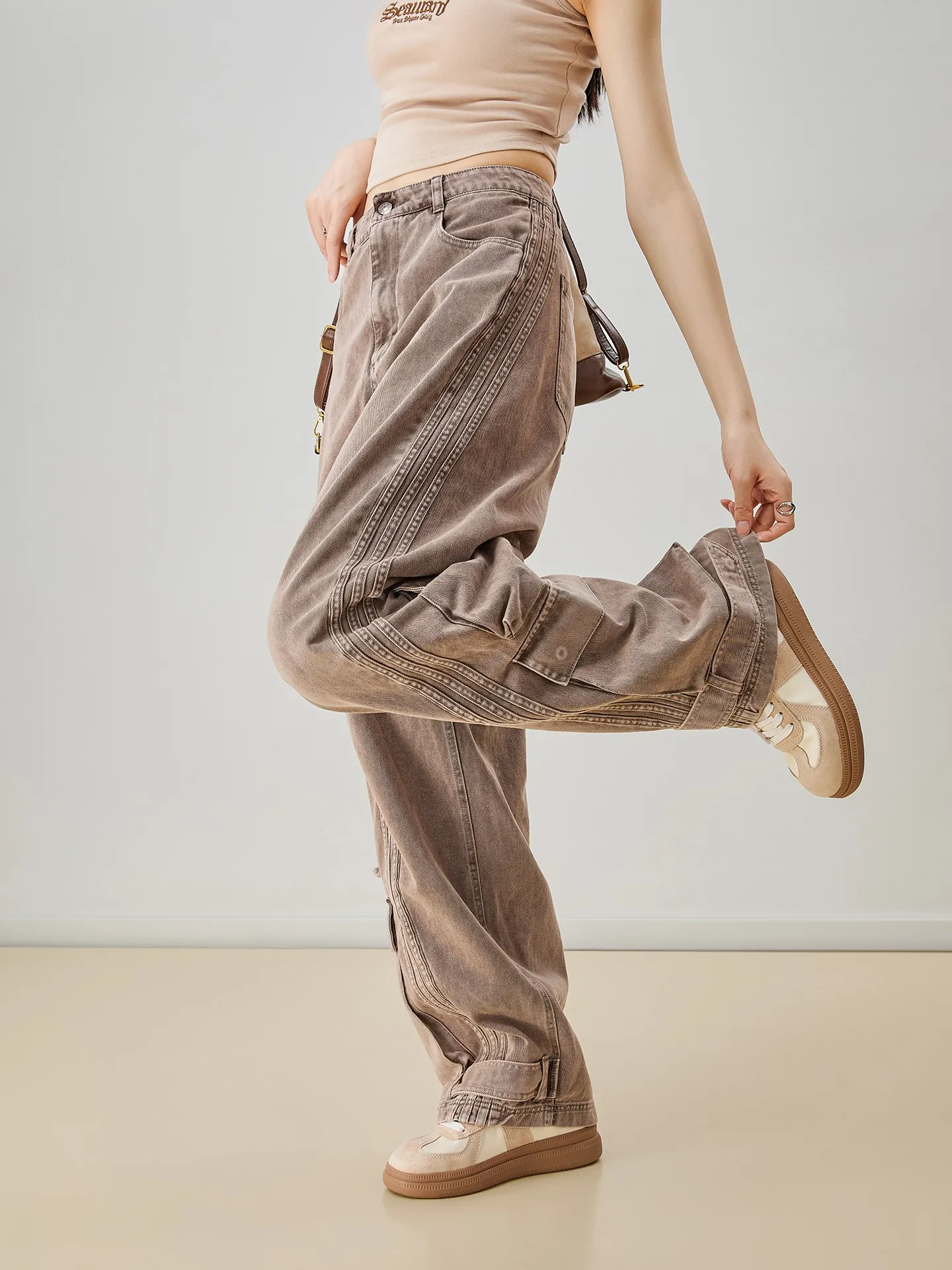 

Американские винтажные джинсы цвета хаки с высокой талией и широкими штанинами, женские джинсы ранней осени 2025 года, новые повседневные джинсы свободного покроя небольшого размера