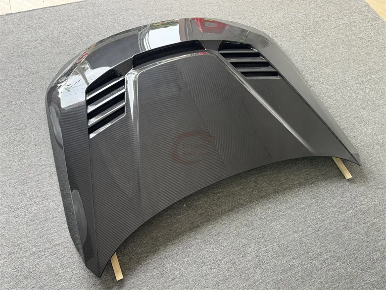 

V Style Carbon Fiber Hood for BMW G87 M2 Upgrade Carbon Fiber Bonnet