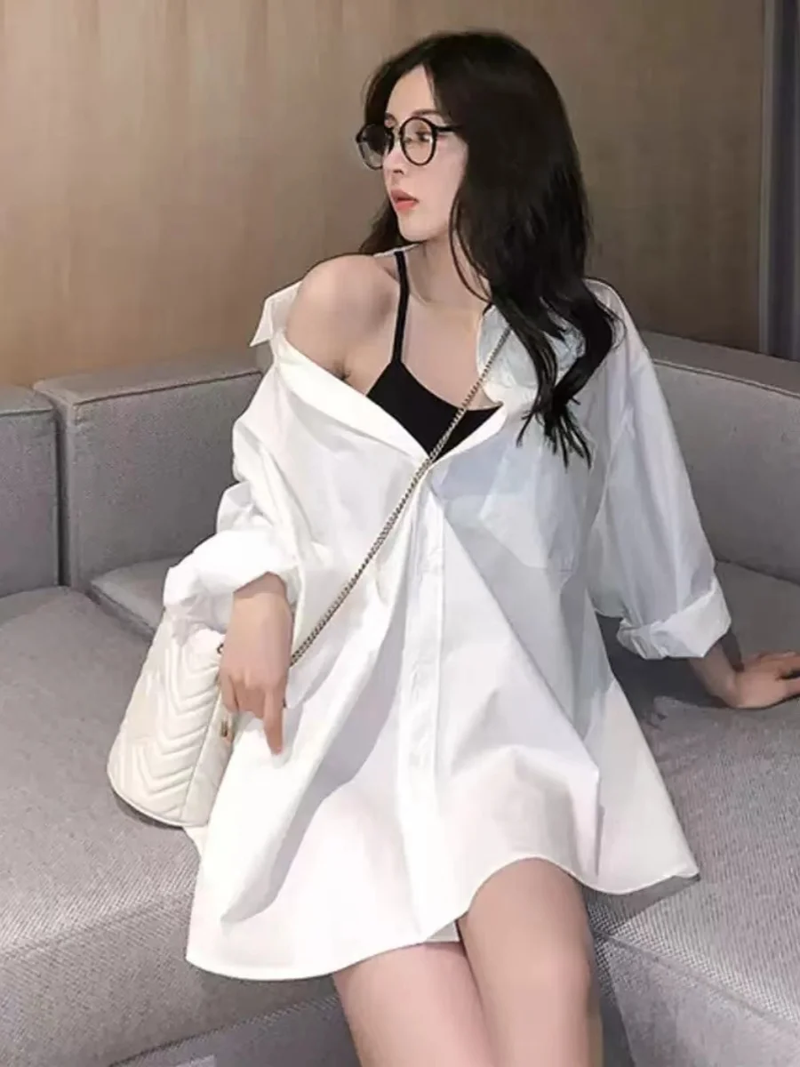 Biały damski kardigan chroniący przed słońcem, w stylu lazy sle, unikalny, z mieszanki poliestru, długi rękaw, kołnierz.