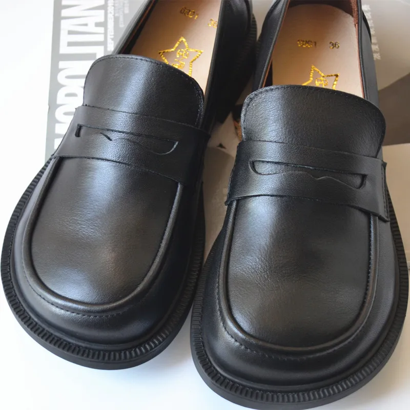 Cowhide flats for big toes Leather loafers soft, comfortable and healthy