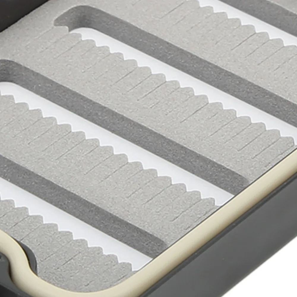 ABS Fly Fishing Box Slim Transparent Lid Fly Lures Box Sponge Insert 10.5*7.5*2.5cm Fly Fishing Hook Box