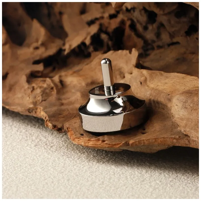 YAQI Mens Stainless Steel Shaving Razor Holder Stand Base For Safety Razors Wet Shave Tools Best Gift for Men Mens Gift