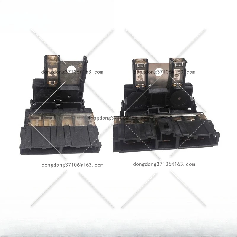 

Блок предохранителей аккумулятора Suzuki Vitra в сборе