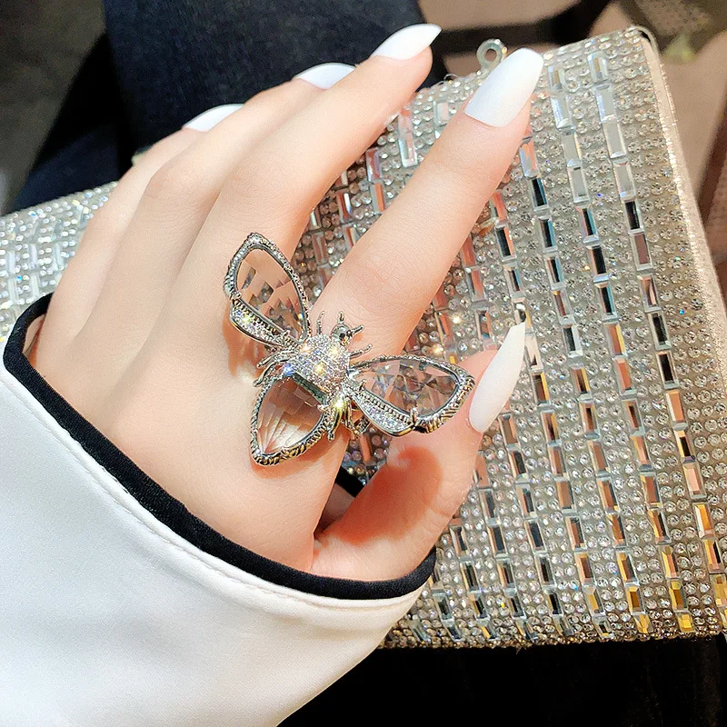 New Sight New Fashion Brand Jewelry Crystal Bee Party Rings for Women Gift Engagement Glass Insect Rings