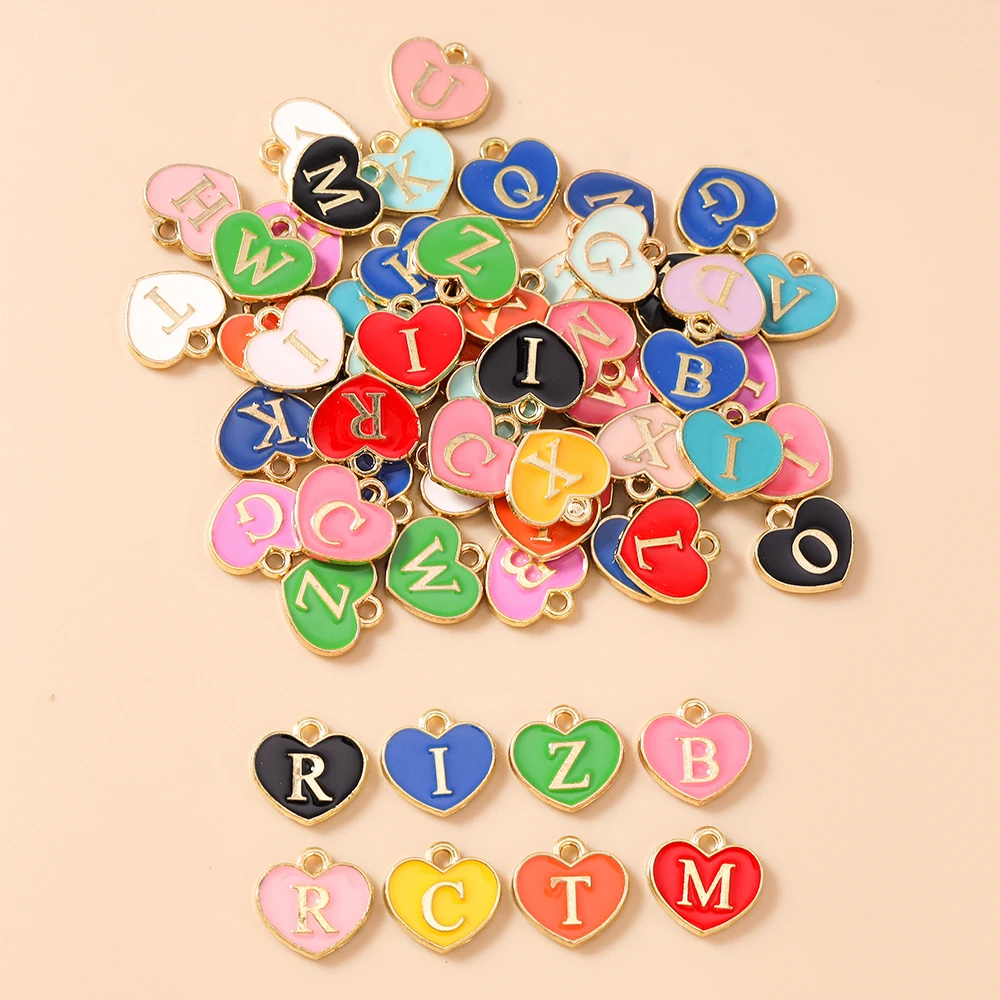 Leslie 10 Stück gemischte 12x11mm A-Z Buchstabenanhänger, emaillierte Alphabet-Anhänger, DIY-Armband-Schmuckherstellung. – Detail 3