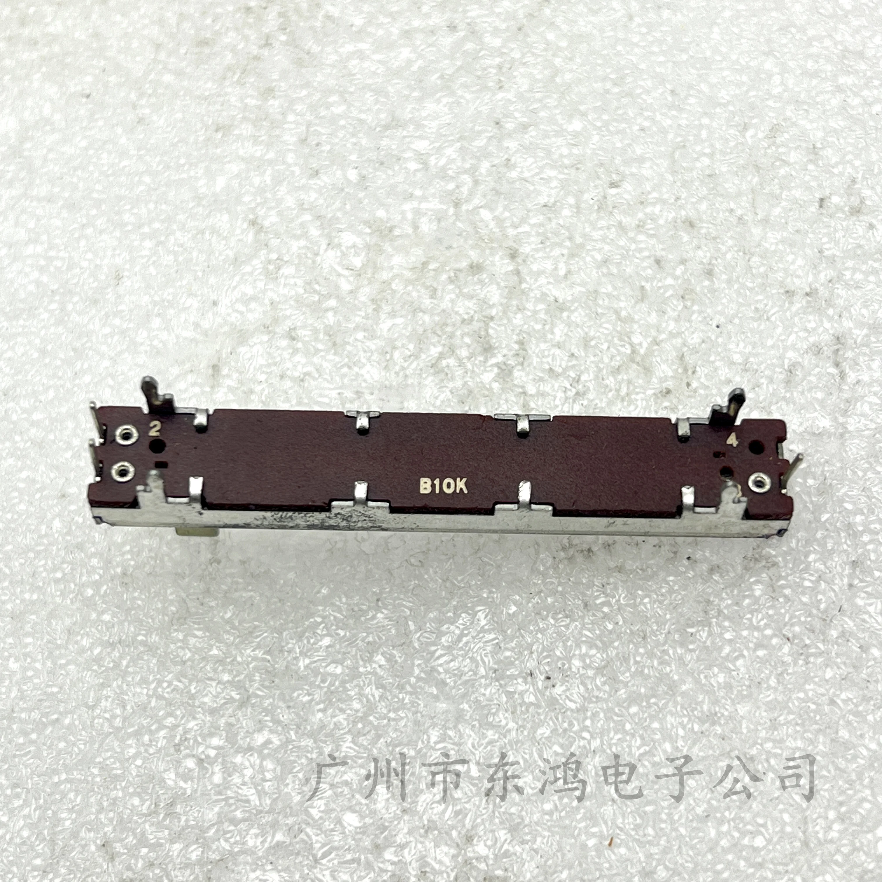 1 Buah Potensiometer Geser Lurus 60Mm 3-Pin B10K Panjang Poros 10MM