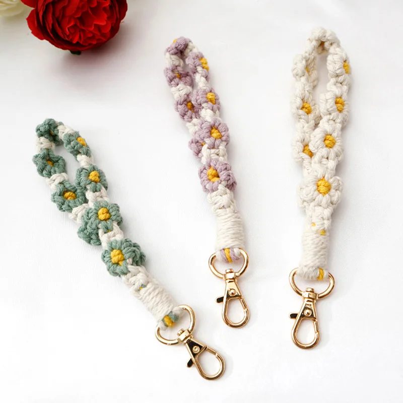 New Daisy Flower Macrame Wristlet Keychains for Women Girls Knitting Key Fob Strap Wrist Lanyard Bracelet Keyring Charm Bag Gift