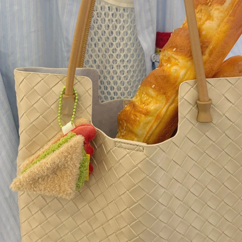 Cartoon Hamburger Cake Sandwich Keychain Simulated Food Doll Keyring Bag Pendant Backpack Hanging Decoration Key Holder