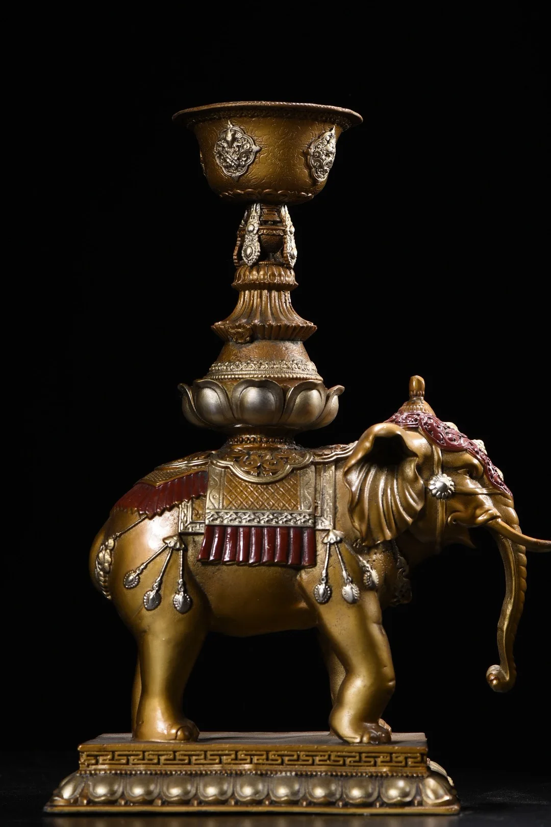 Old Bronze Elephant statue Baolian Lamp Candlestick Elephant Base A Pair Ornament Town house Exorcism