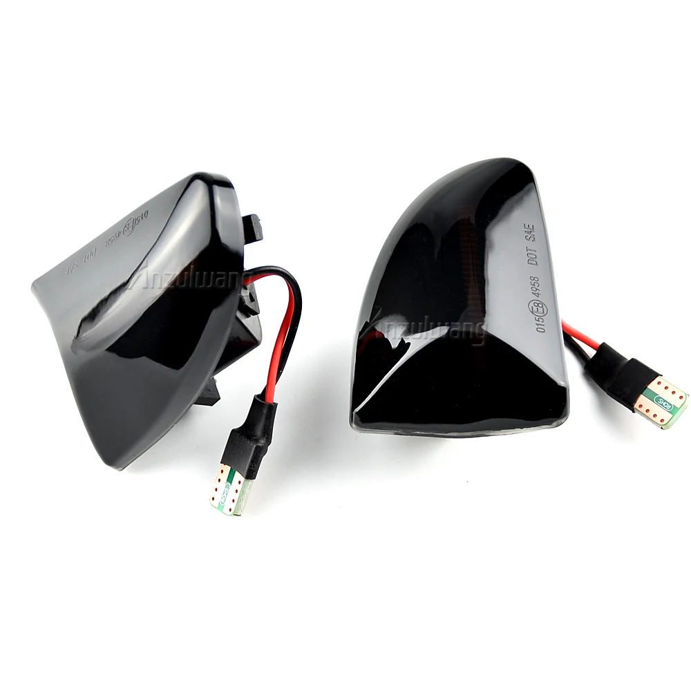 For Mercedes-BENZ Smart Fortwo W451 Coupe/Cabrio LED Dynamic Marker Light Turn Signal Light view 2