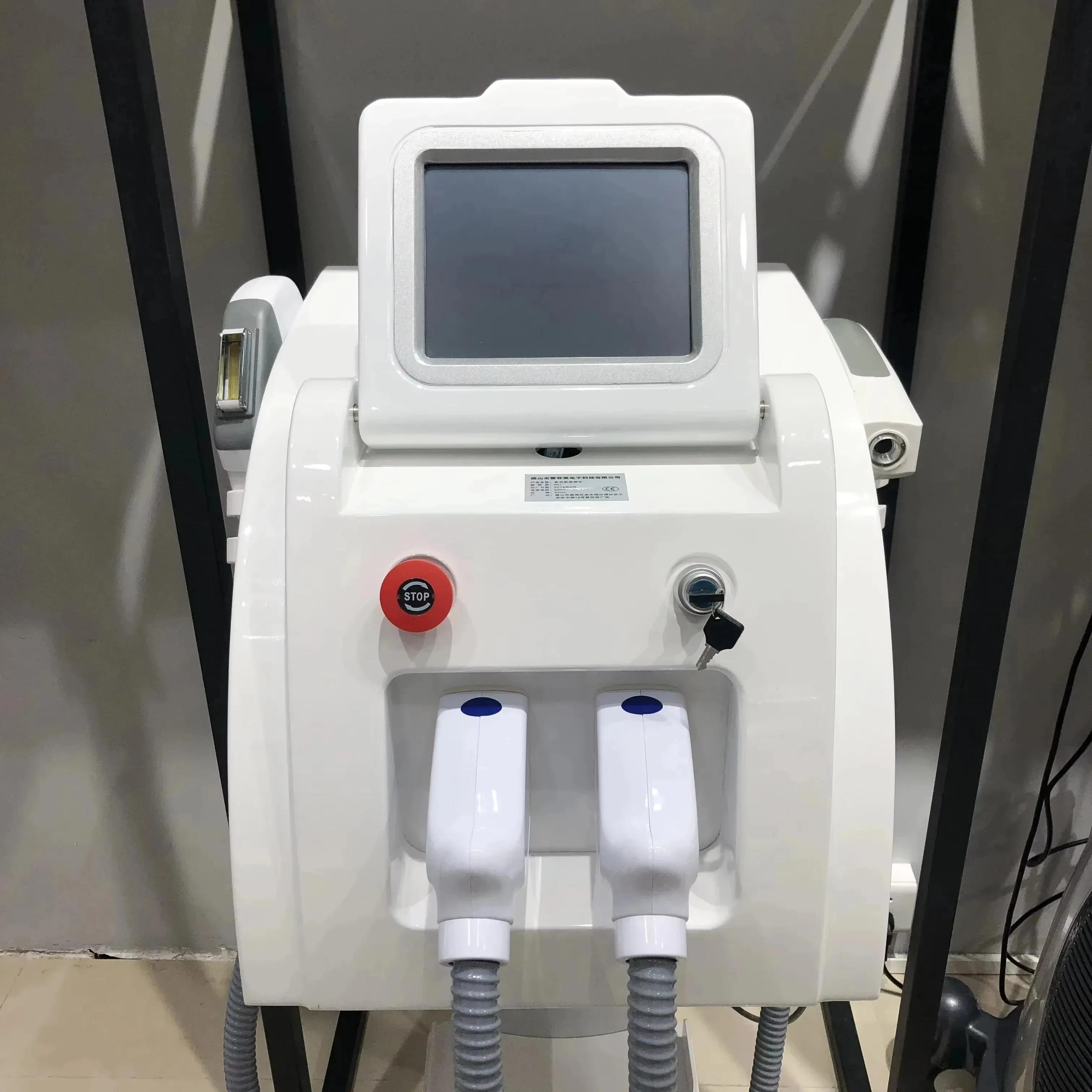 Macchina per la depilazione IPL OPT L-aser ND YAG Rimozione del tatuaggio Laser per capelli 2025 Laser portatile 2 in 1 Macchina per la rimozione del tatuaggio Nd Yag